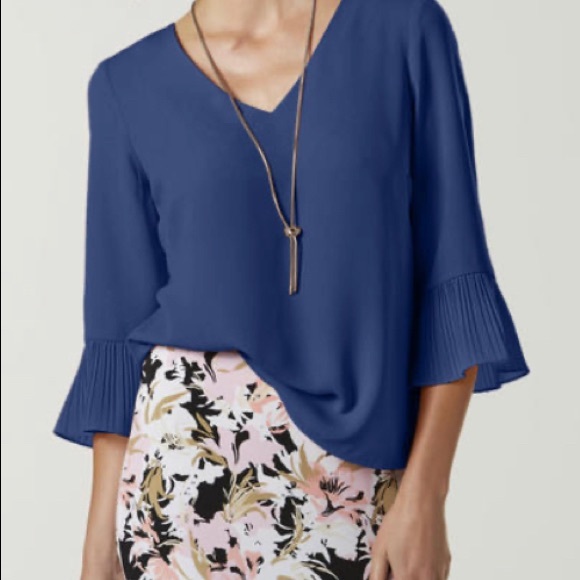 Women’s V-Neck Blouse Top - Picture 1 of 8